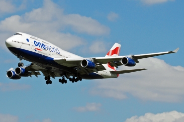 G-CIVC (cn 25812) Boeing 747-436