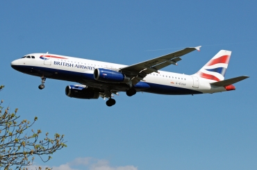 G-EUUR (cn 2040) Airbus A320-232