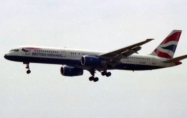 G-CPET (29115) 1998 Boeing 757-236