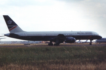 G-BIKP (22188) 1985 Boeing 757-236