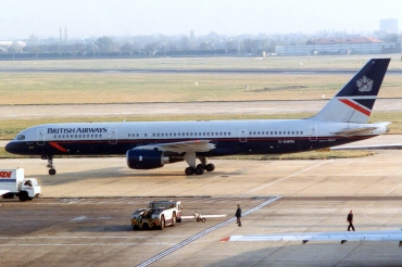 G-BMRH (24266) 1989 Boeing 757-236