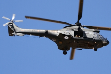HT21-04 (2208) Aerospatiale AS-332B1 Super Puma