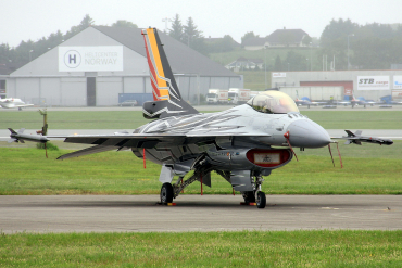 FA-123 (6H-123) 1988 SABCA F-16AM Fighting Falcon