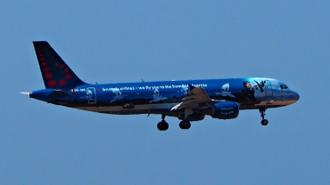 OO-SNC (1797) 2002 Airbus A320-214