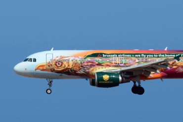 OO-SNF (2810) 2006 Airbus A320-214
