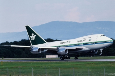 HZ-AIJ, (cn 227580), Boeing 747SP-68