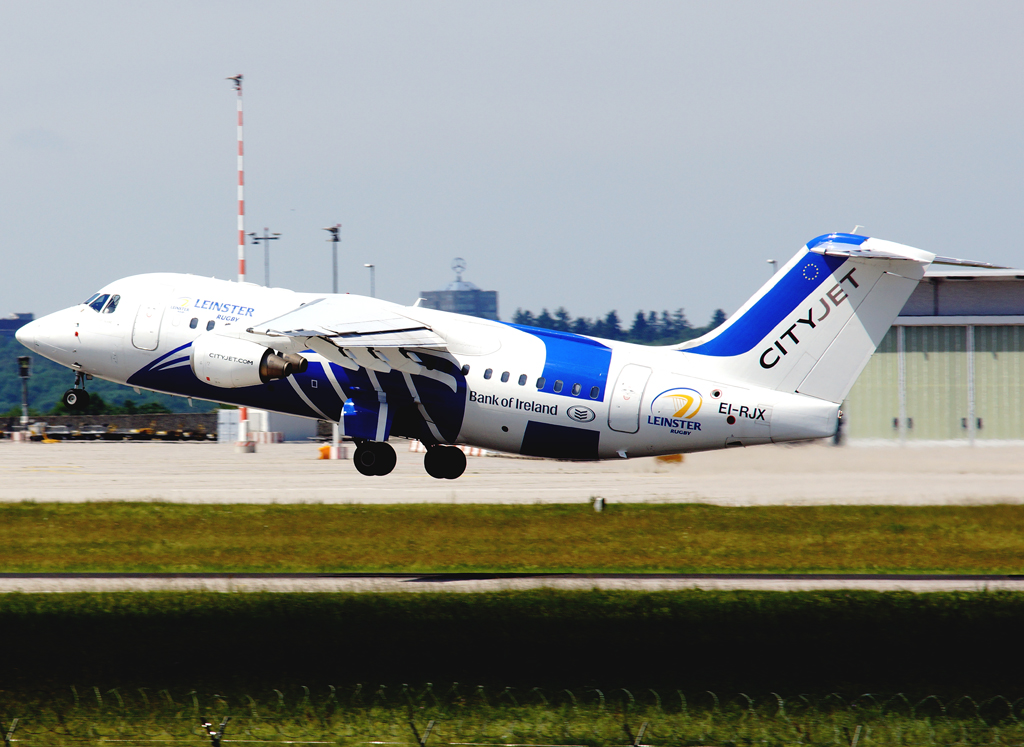 EI-RJX (00E2372) British Aerospace Avro RJ85
