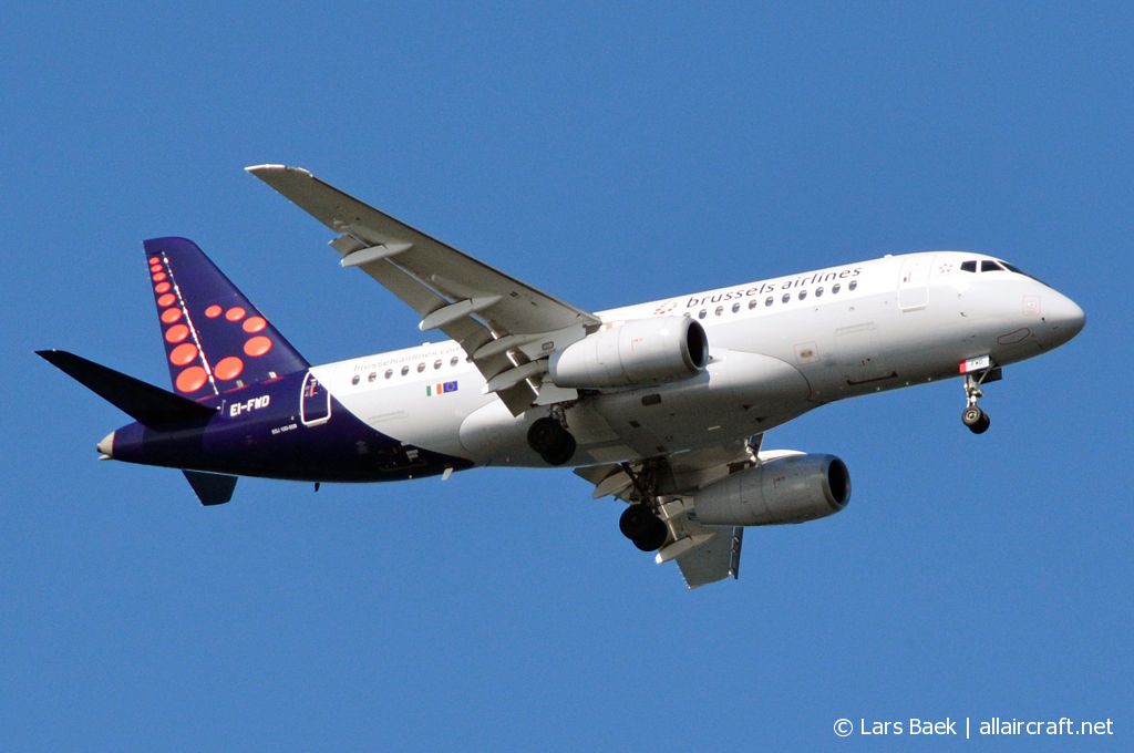 EI-FWD (095105) Sukhoi Superjet 100