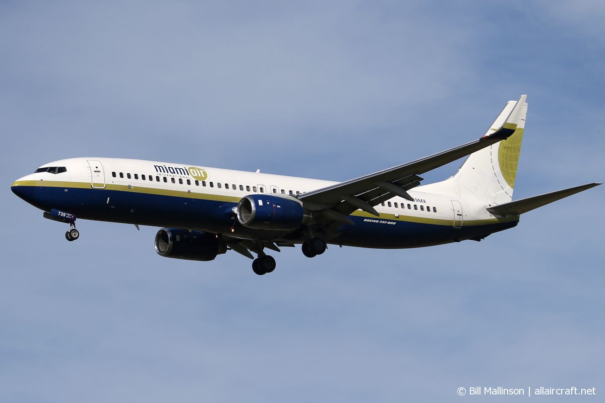 N739MA (30670) 2004 Boeing 737-8Q8WL