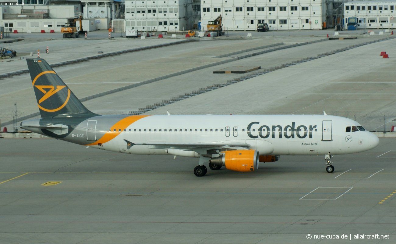 D-AICE (894) 1998 Airbus A320-212