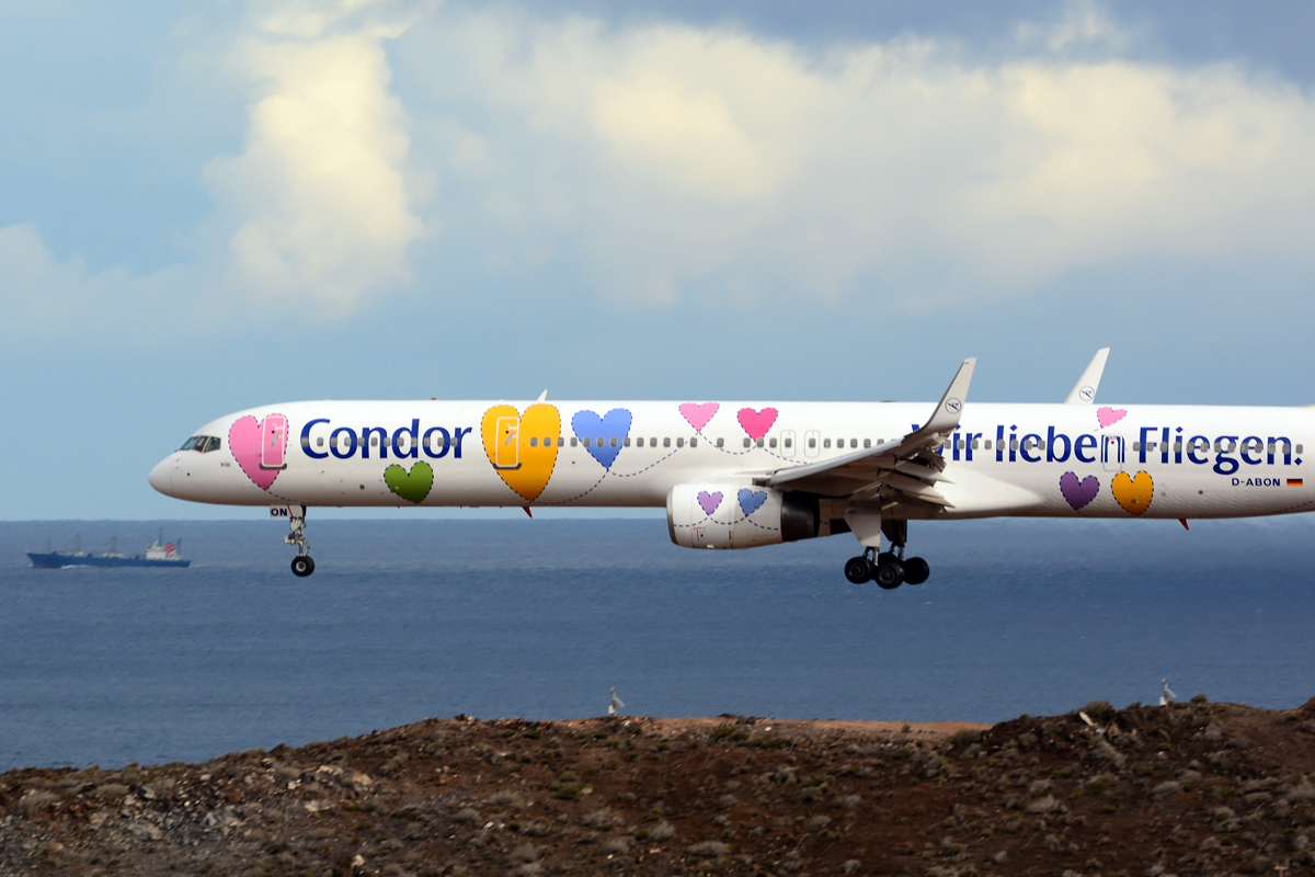 D-ABON (29023) Boeing 757-330