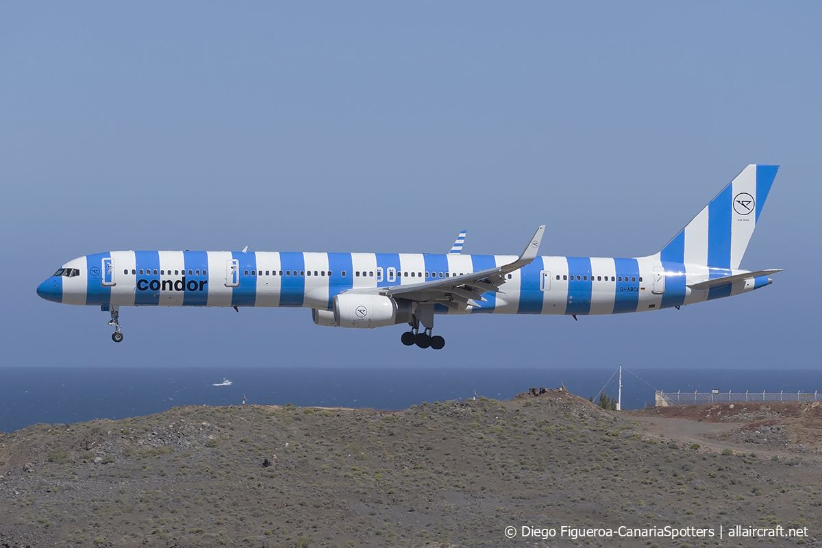 D-ABOI (29018) 2000 Boeing 757-330(WL)