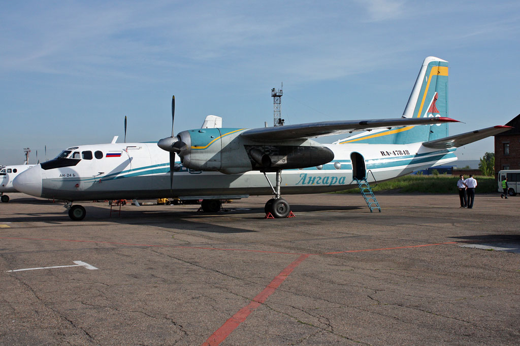 RA-47848 (cn ..307410) Antonov An-24B