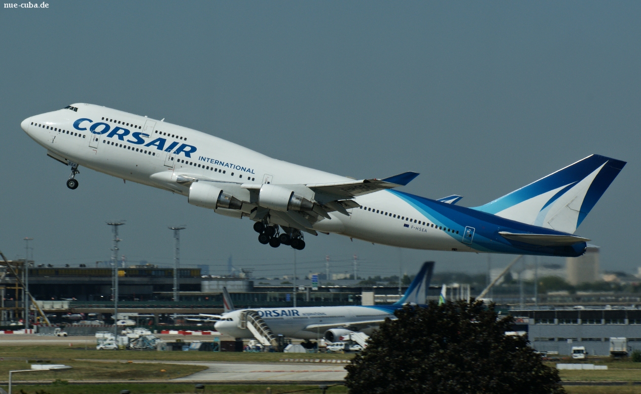 F-HSEA (26877) Boeing 747-422