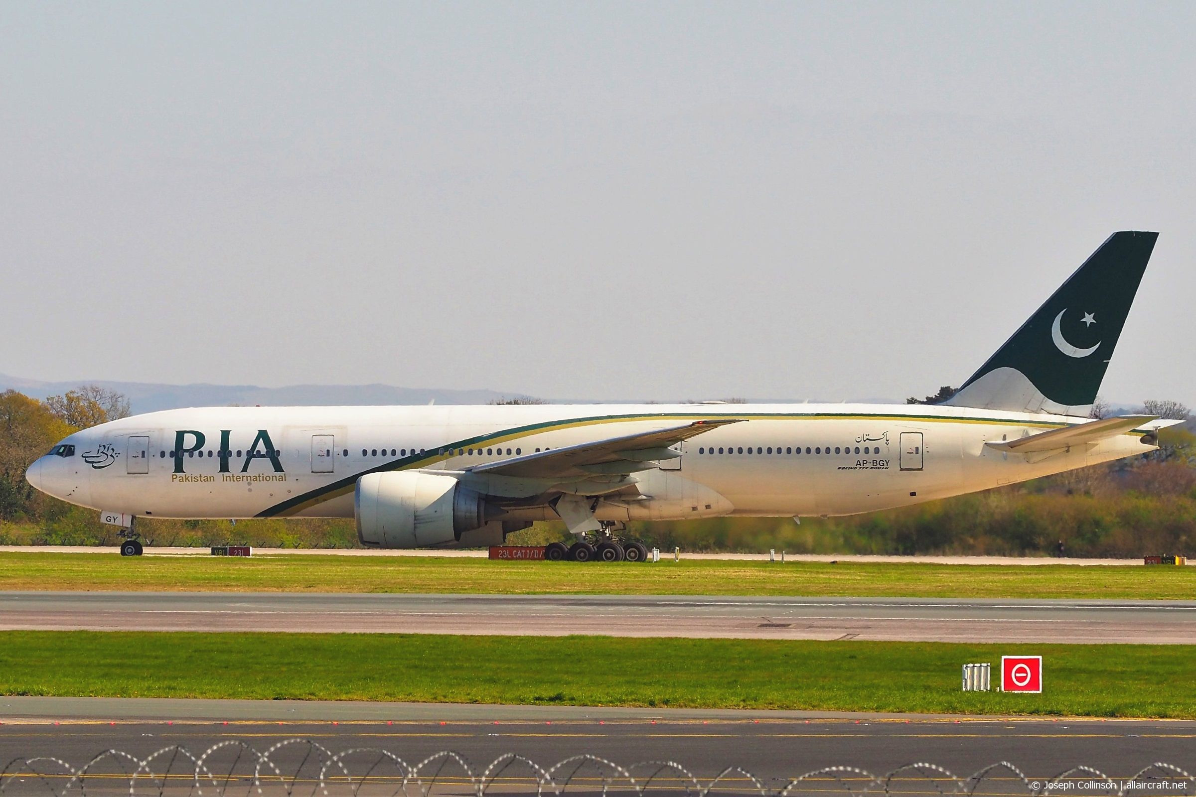 AP-BGY (33781) 2005 Boeing 777-240 LR