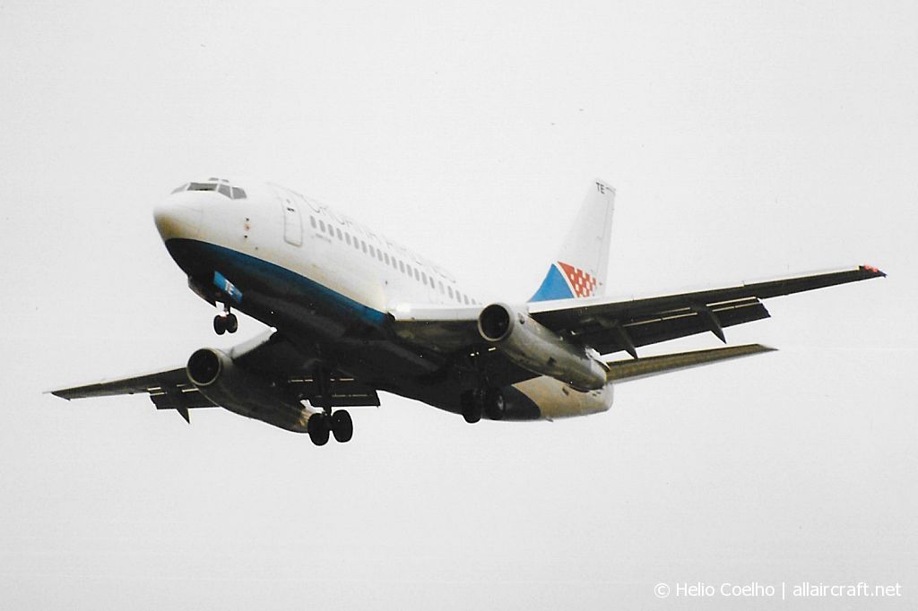 9A-CTE (022634) Boeing 737-230Adv