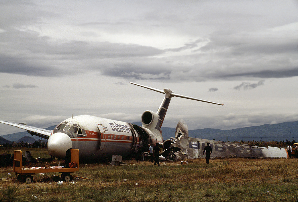 CU-T1227 (82A541) Tupolev Tu-154B-2