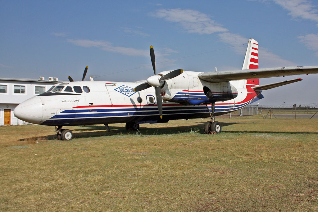 TN-AHH (47309705) Antonov An-24RV