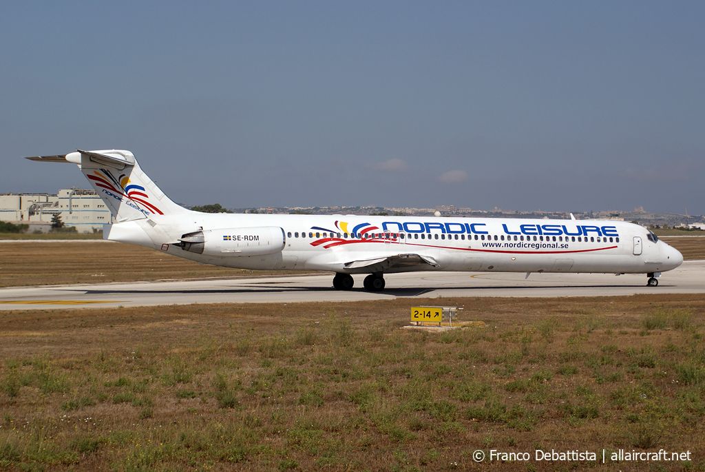 SE-RDM (49662) 1987 McDonnell Douglas MD-83