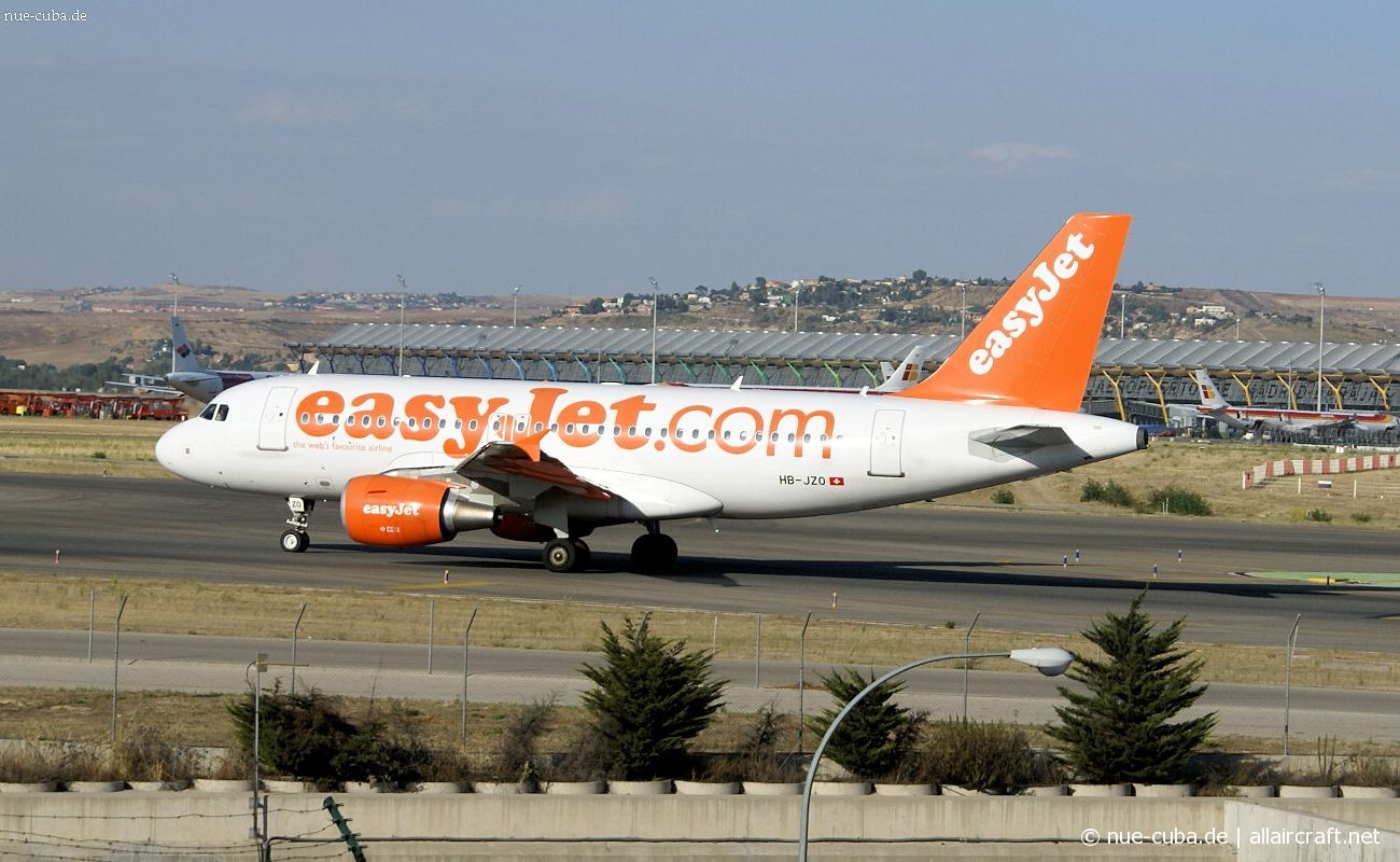 HB-JZO (2398) 2005 Airbus A319-111