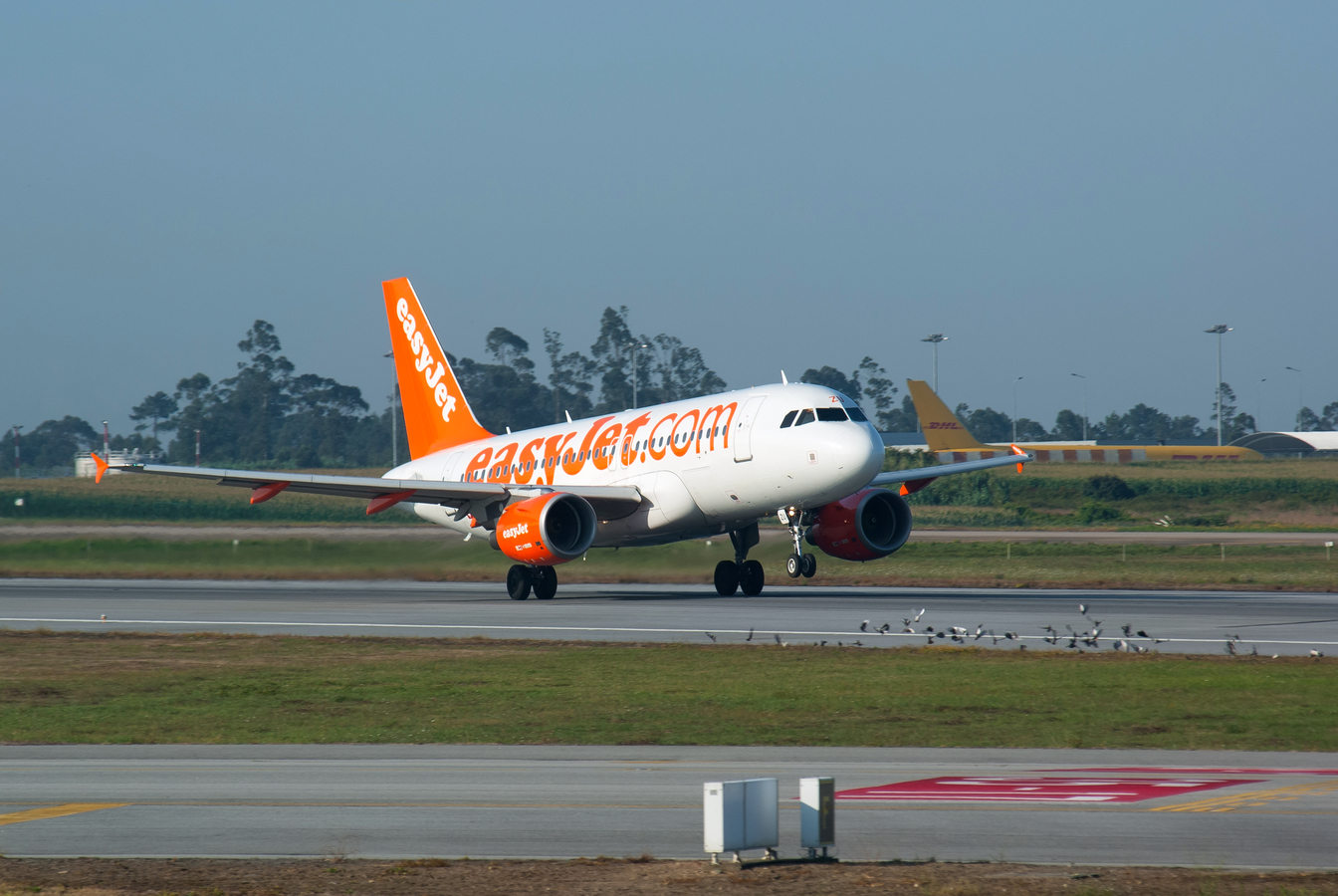 HB-JZU (2402) 2005 Airbus A319-111