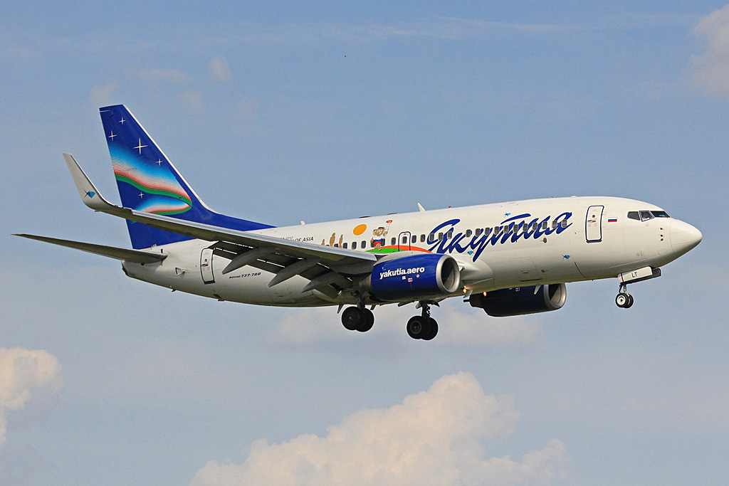 VQ-BLT (30271) 2000 Boeing 737-76Q(WL)