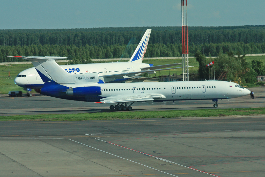 RA-85849 (cn 89A-815) Tupolev Tu-154M