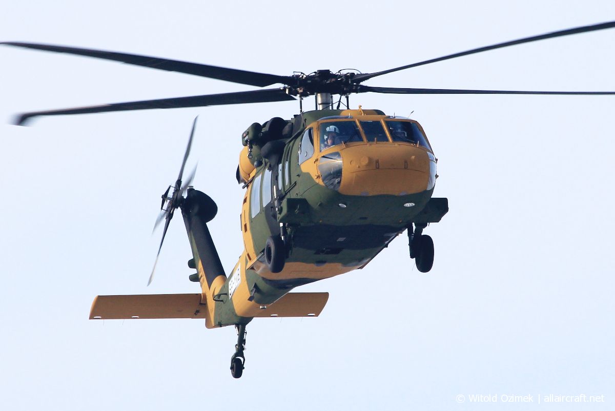 SP-YVB Sikorsky S-70i Black Hawk