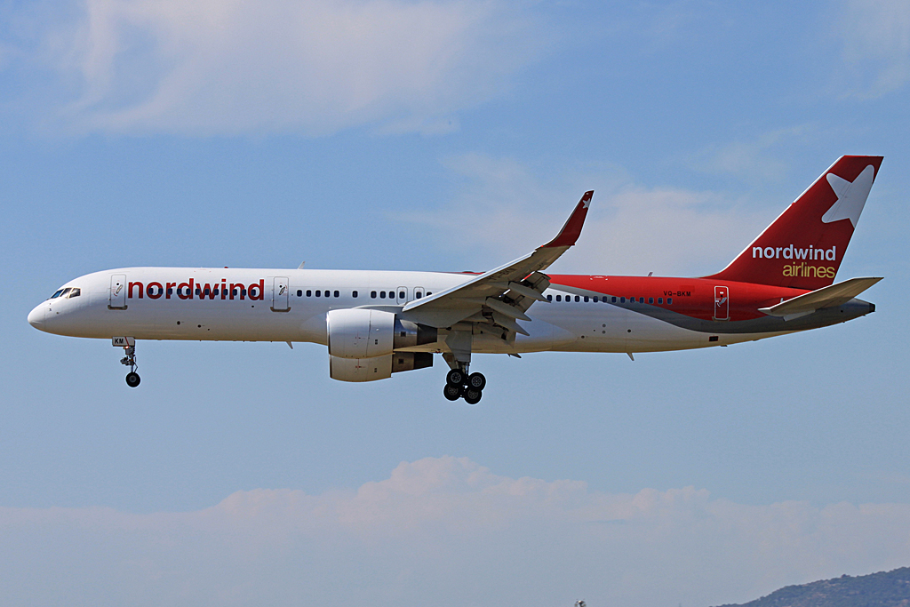 VQ-BKM (27203) 1993 Boeing 757-29J WL