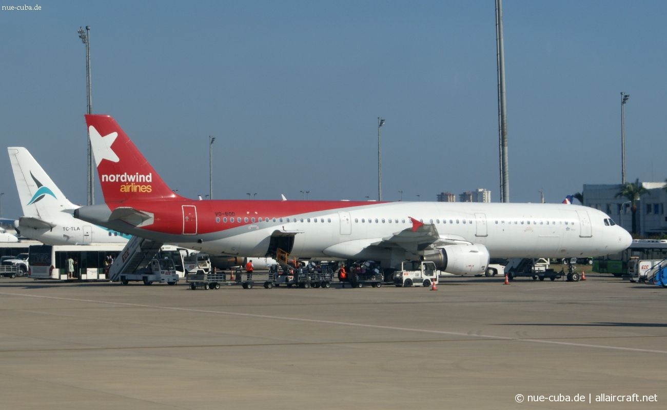 VQ-BOD (1233) 2000 Airbus A321-211