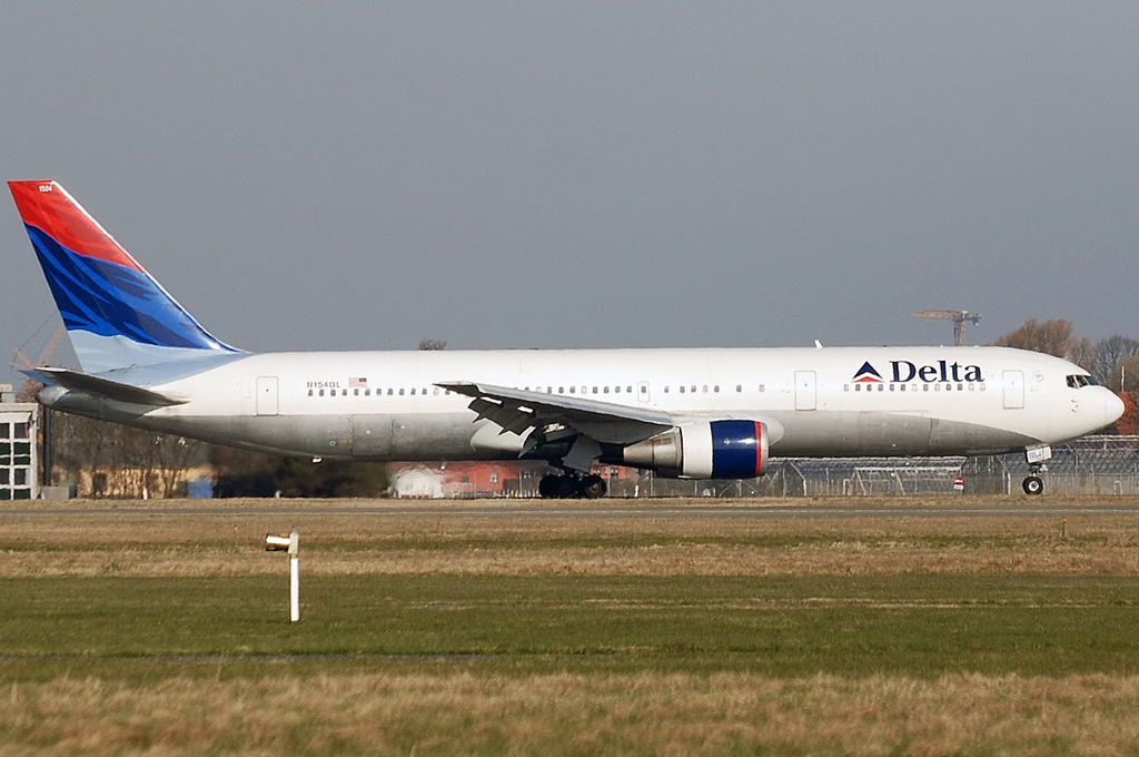 N154DL (025241) Boeing 767-3P6