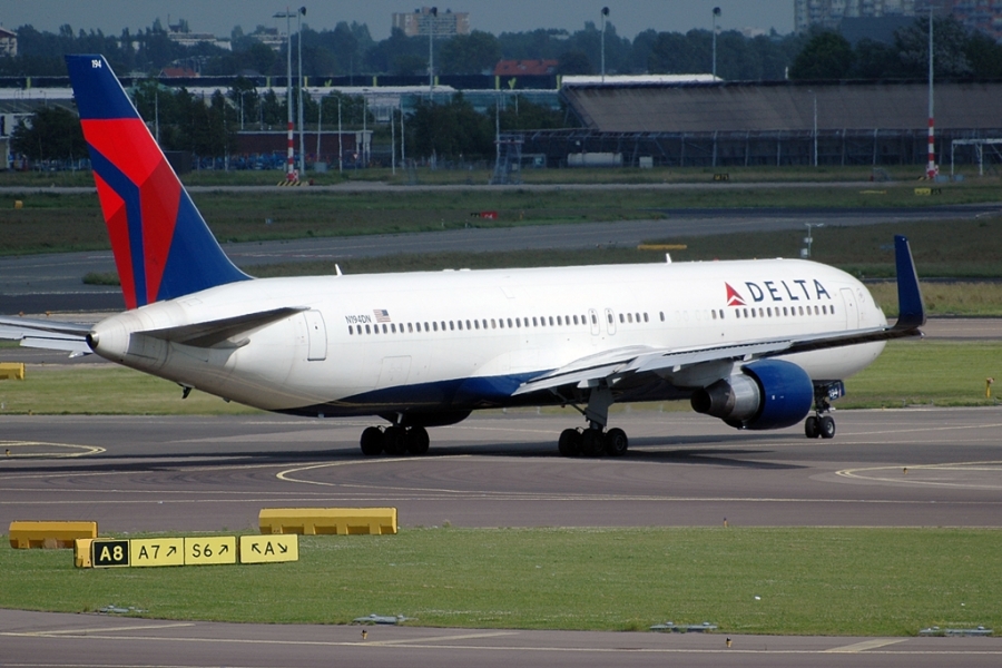 N194DN (28451) 1997 Boeing 767-332