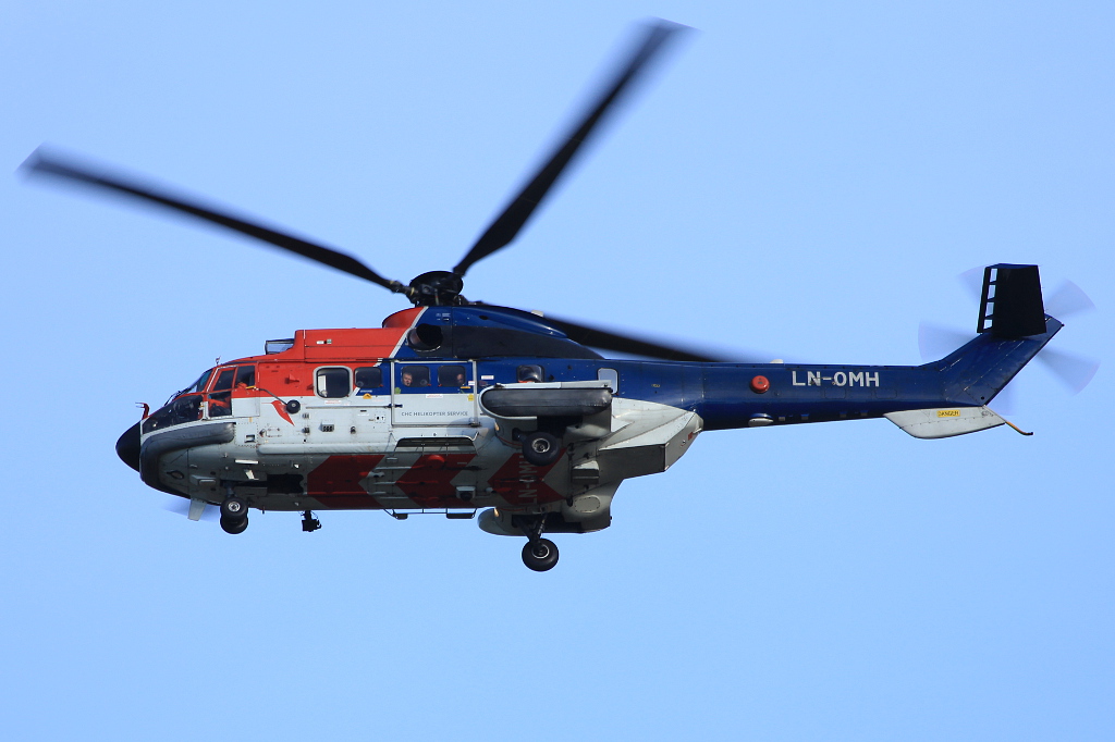 LN-OMH, (cn 2113), Eurocopter AS332L2 Super Puma