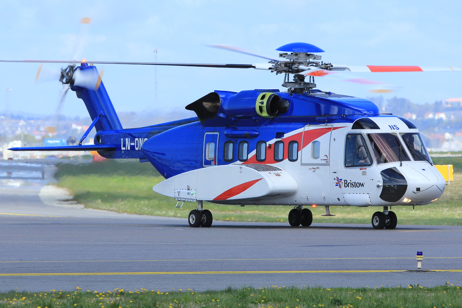 LN-ONS (92-0043) 2007 Sikorsky S-92A