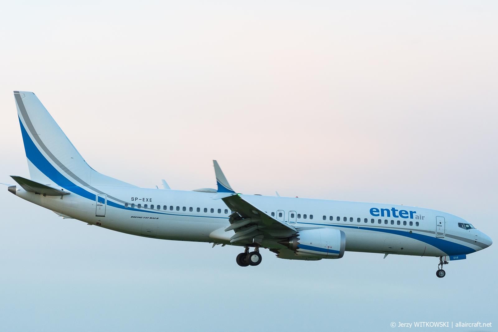 SP-EXE (60388) 2019 Boeing 737-8 MAX
