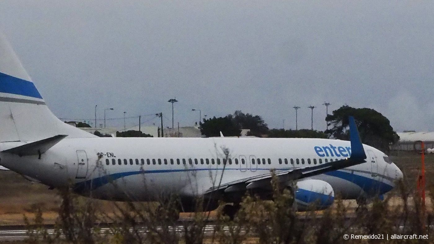 SP-ENL (32366) 2002 Boeing 737-8CX(WL)