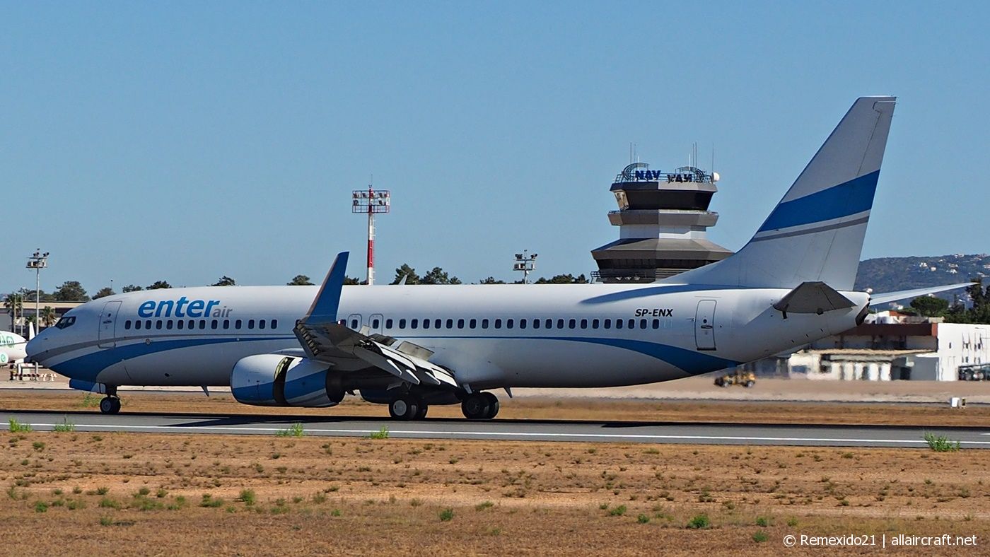 SP-ENX (30627) 2001 Boeing 737-8Q8(WL)