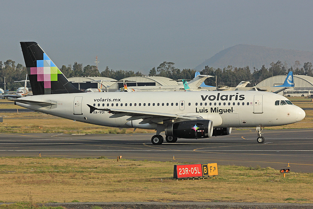 XA-VOI (2657) 2005 Airbus A319-132