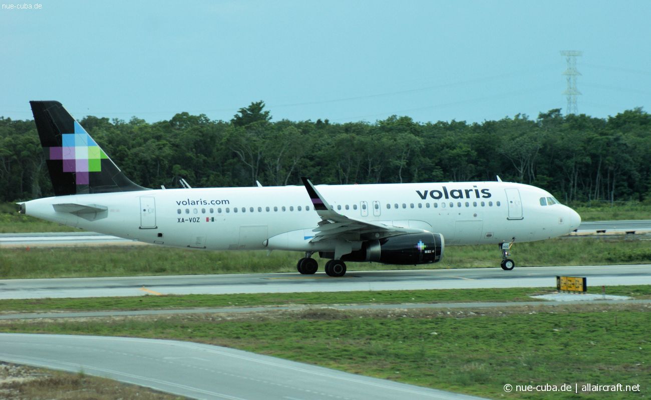 XA-VOZ (5819) 2013 Airbus A320-233(WL)