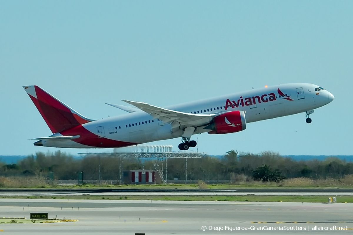 N791AV (cn 37509) Boeing 787-8
