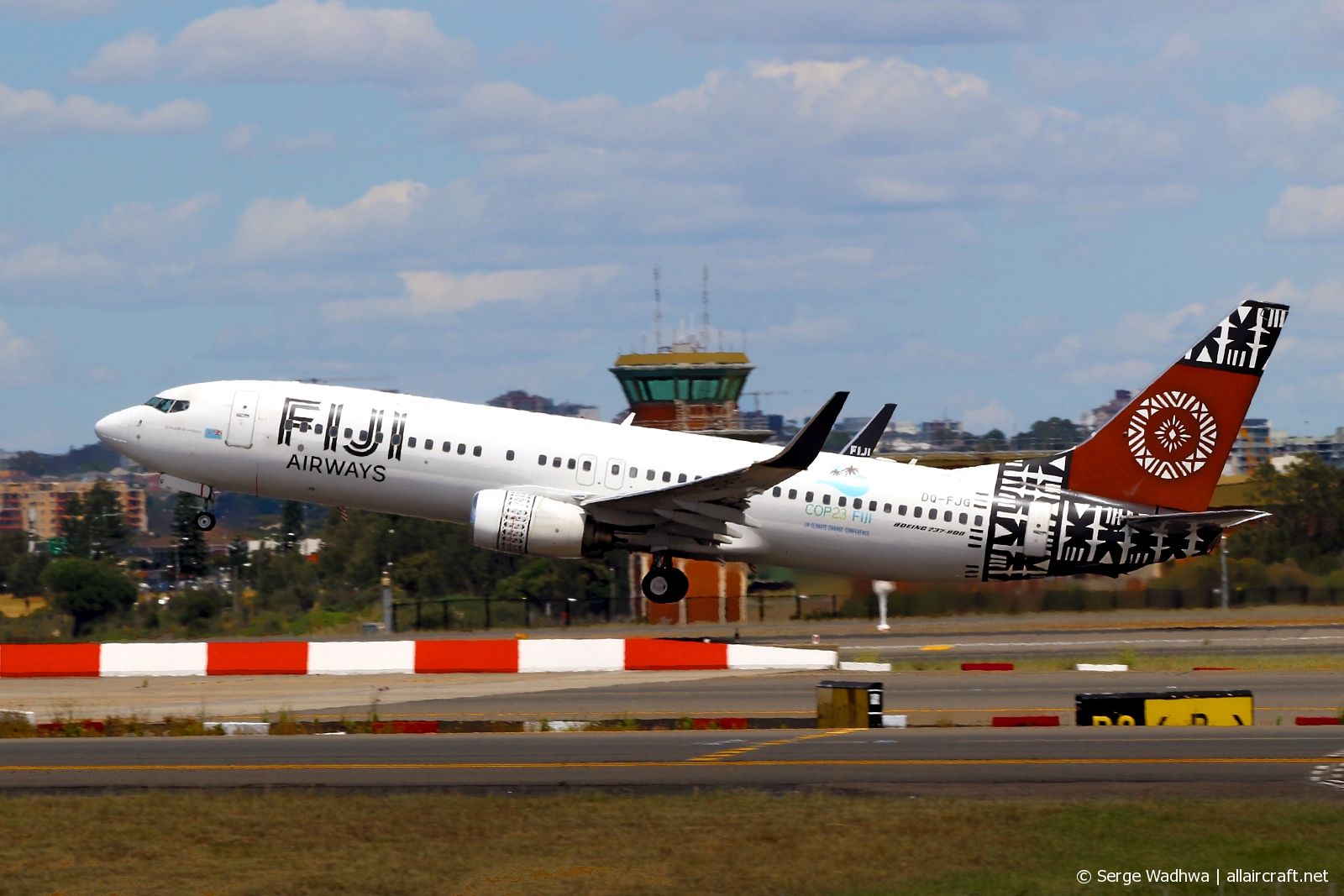 DQ-FJG (cn 29968) Boeing 737-8X2