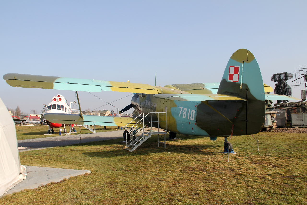 7810, (cn 1G178-10), Antonov (PZL-Mielec) An-2P