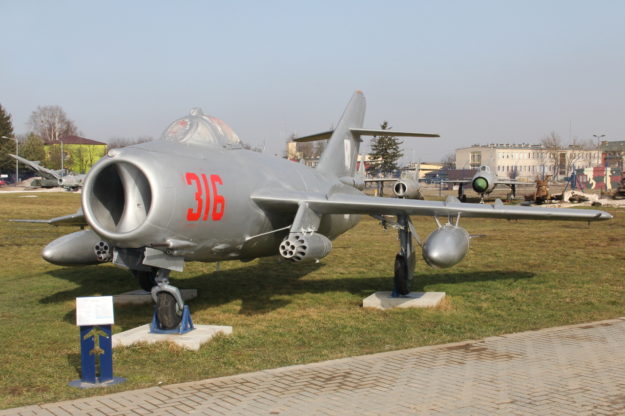 316, (cn 1F0316), PZL-Mielec Lim-6bis