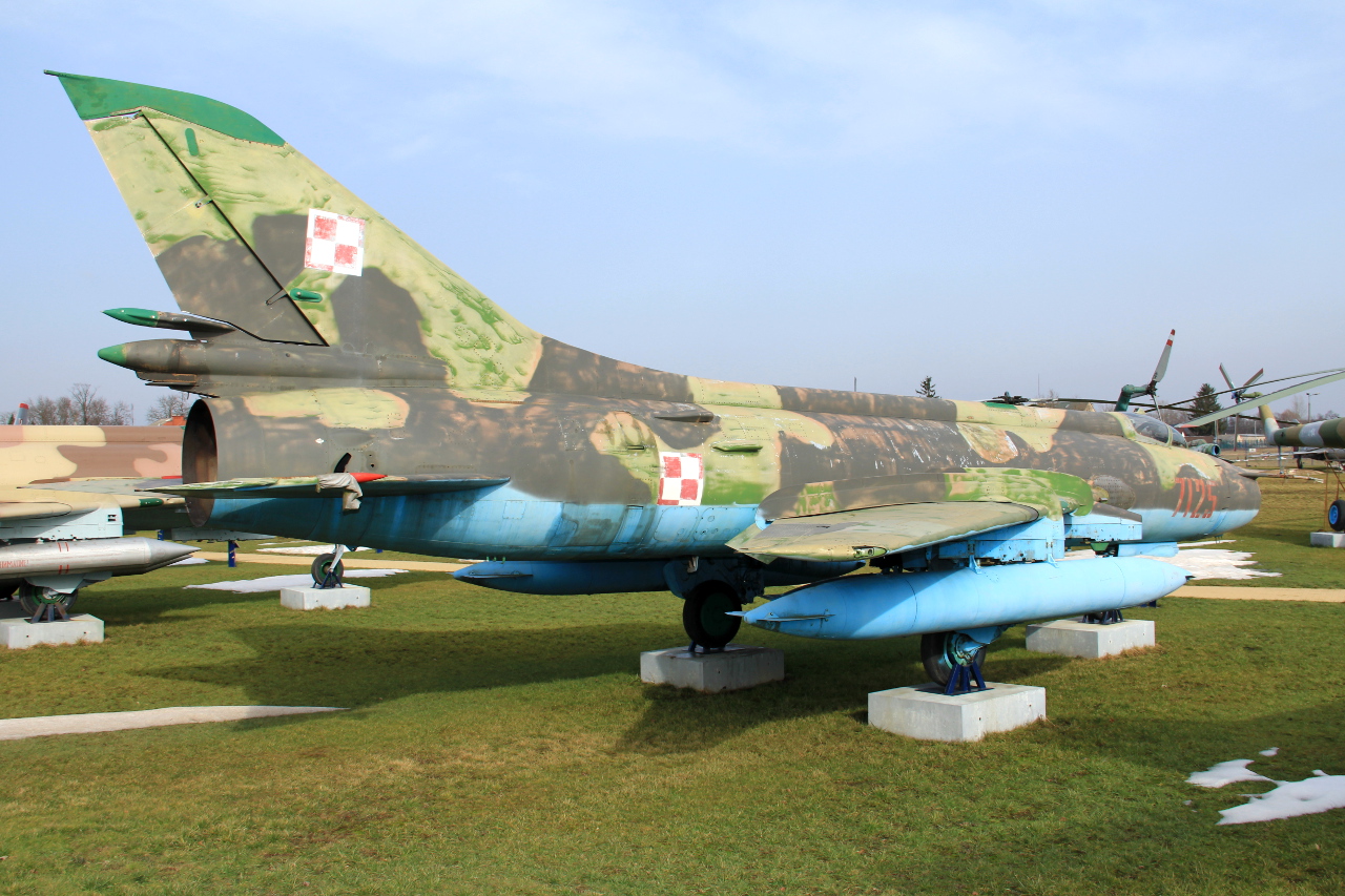 7125, (cn 74105), Sukhoi Su-20R