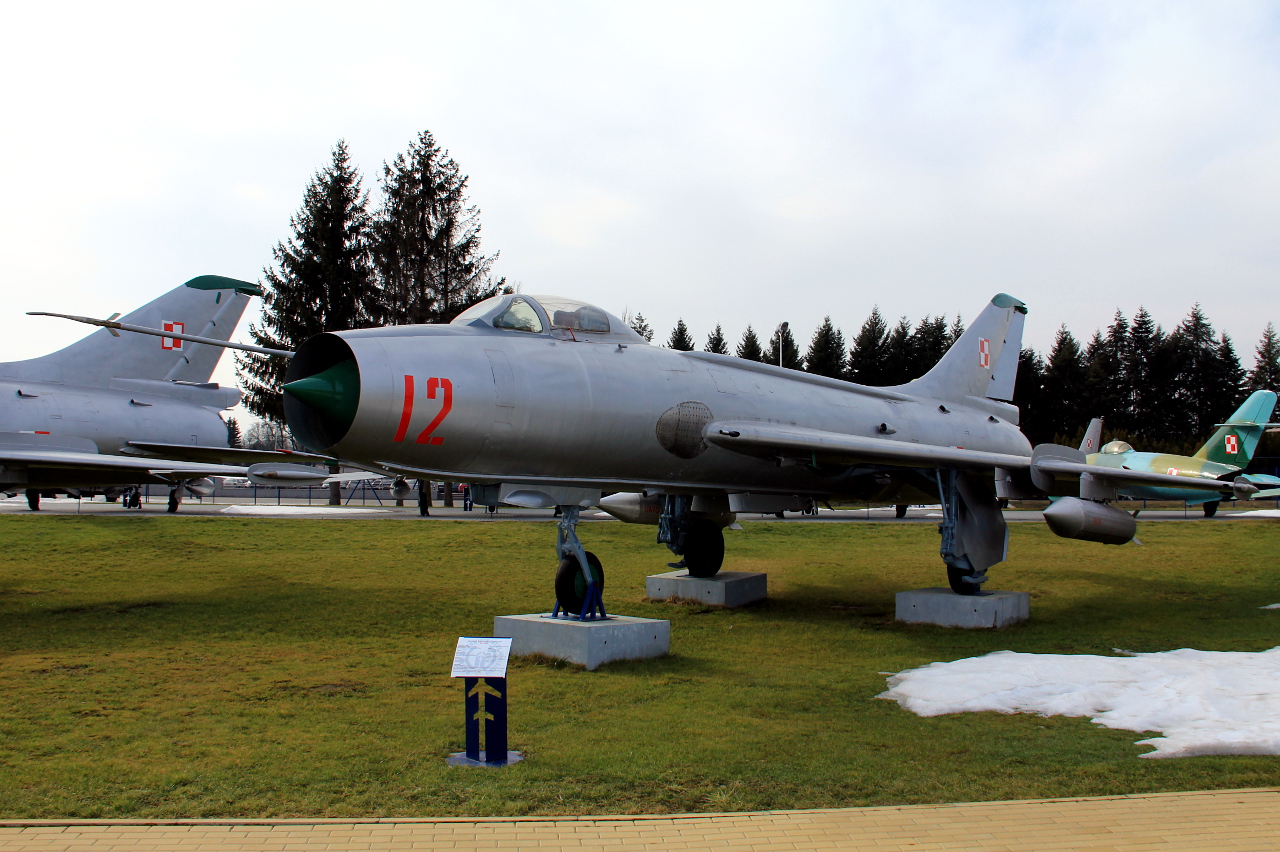 12, (cn 5-NV), Sukhoi Su-7BKL