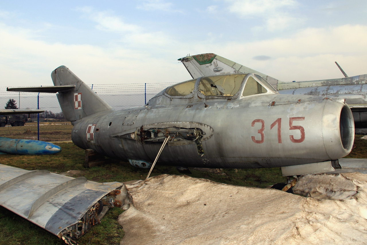 315 PZL Lim-6bis