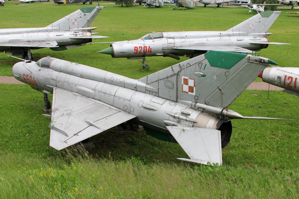6504, (cn 966504), Mikoyan-Gurevich MiG-21MF