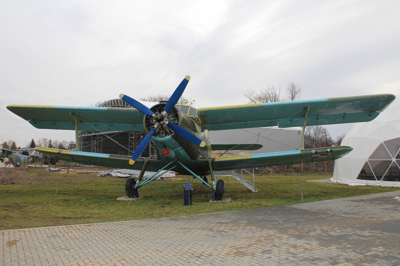 7810, (cn 1G178-10), Antonov (PZL-Mielec) An-2P