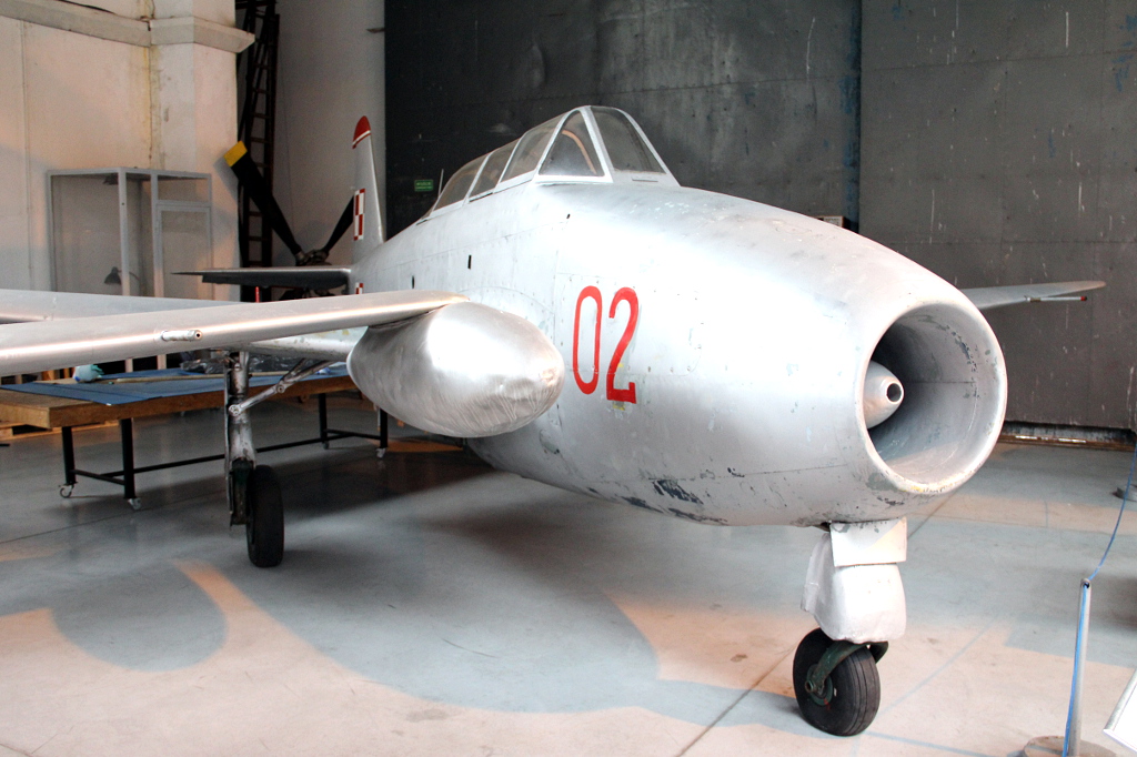 02 (3120132) Yakovlev Yak-17W
