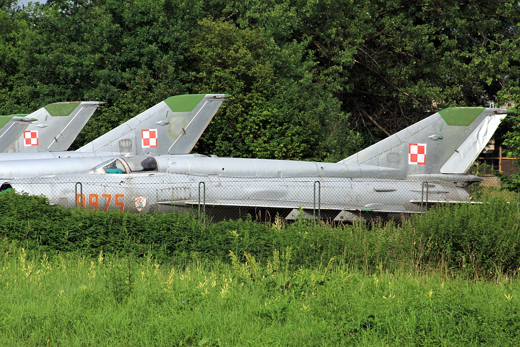 9975, (cn 75089975), Mikoyan-Gurevich MiG-21bis